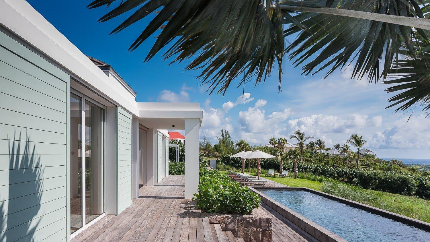 Ideally Located Prestigious Villa Toiny Екстериор снимка