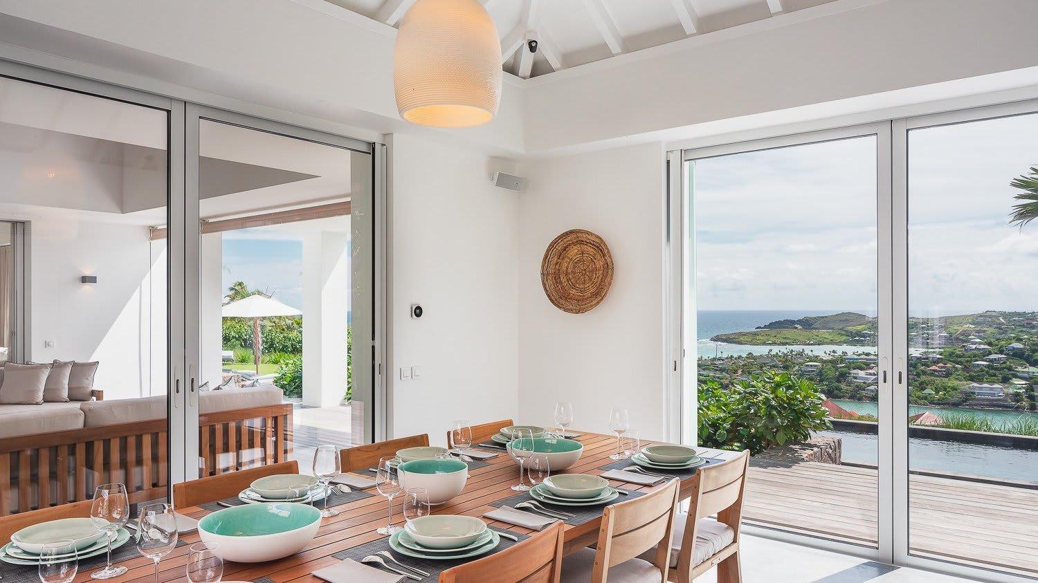 Ideally Located Prestigious Villa Toiny Екстериор снимка