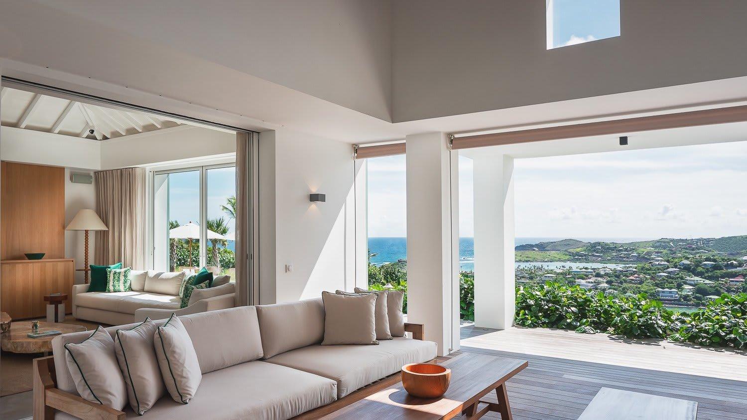 Ideally Located Prestigious Villa Toiny Екстериор снимка