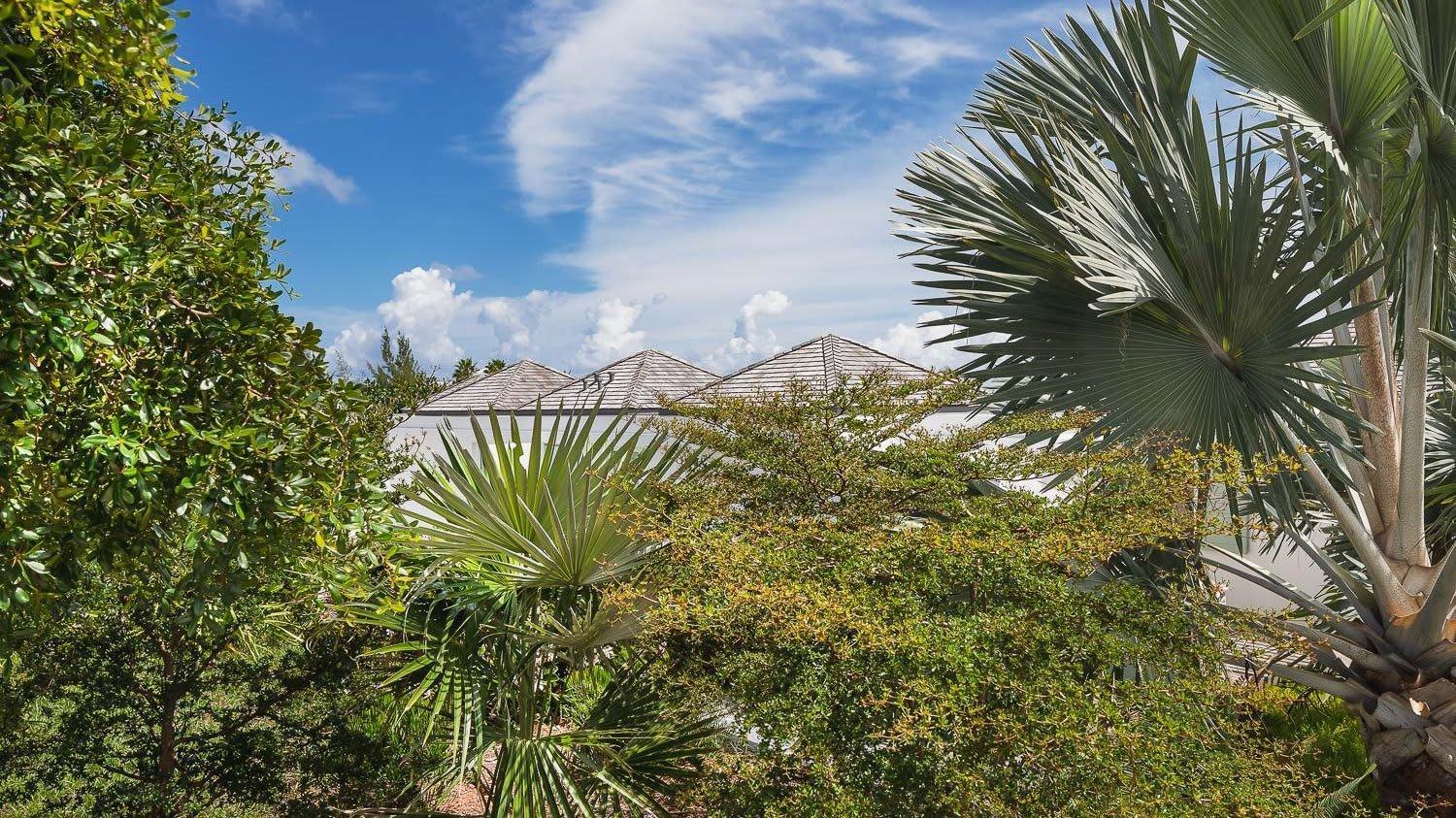 Ideally Located Prestigious Villa Toiny Екстериор снимка